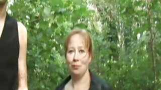სრული მეძავი ემსახურ ...