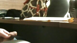 Buxom ქერა MILF იძლე ...